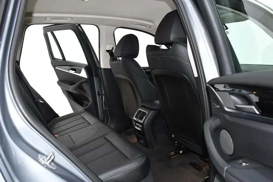 BMW X3 xDrive30e Aut. Luxury Line — imagine 6