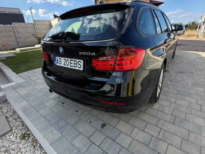 BMW Seria 3 F30/F31/F34 [2011 - 2019] 320d