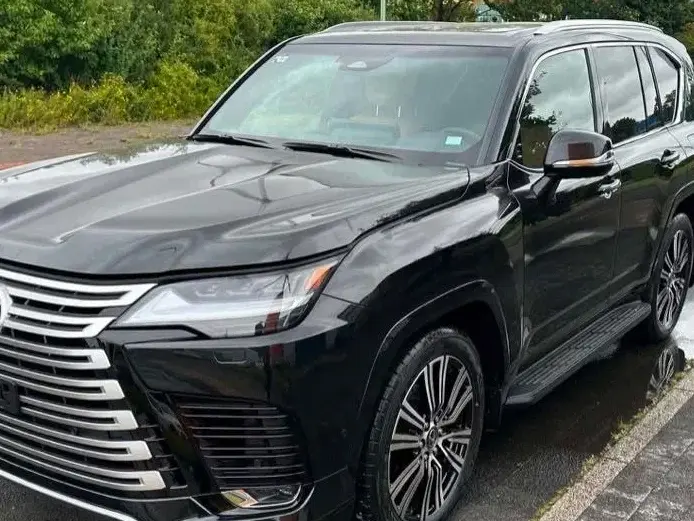 Lexus LX IV