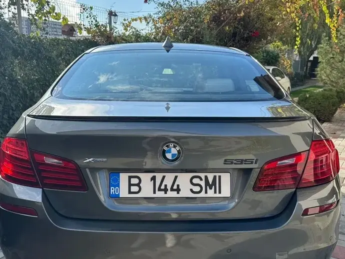 BMW Seria 5 F10/F11/F07 535i xDrive AT