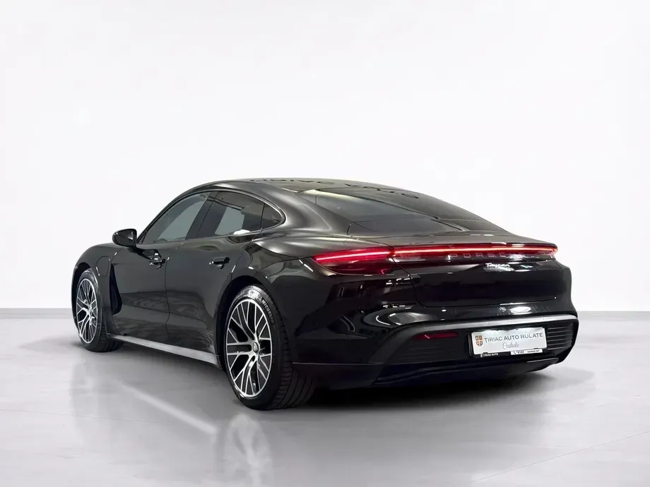 Porsche Taycan — imagine 3