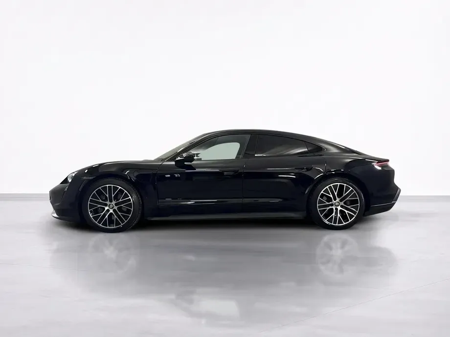 Porsche Taycan — imagine 2