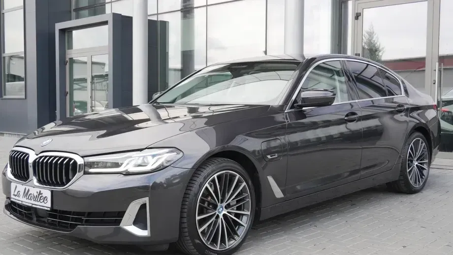 BMW Seria 5 530e xDrive AT PHEV — imagine 4