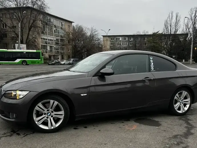 BMW Seria 3 E90/E91/E92/E93 320d