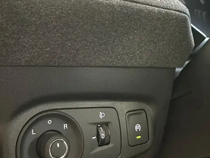 MG ZS ICE 1.5 Standard