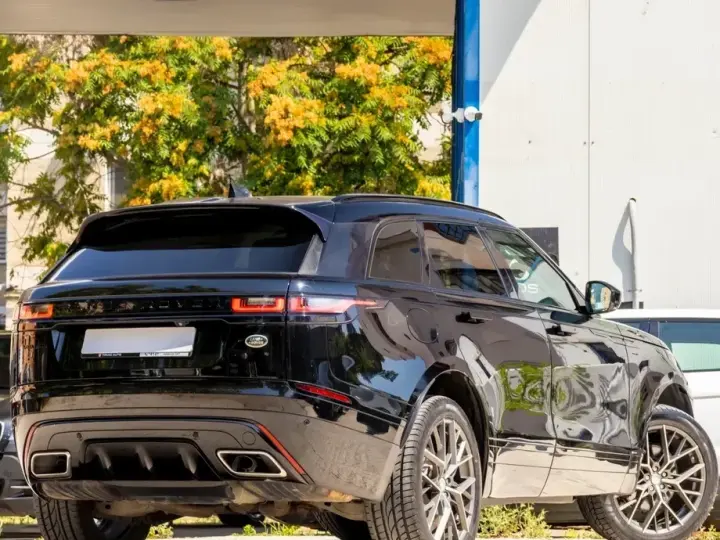 Land Rover Range Rover Velar 3.0 R-Dynamic