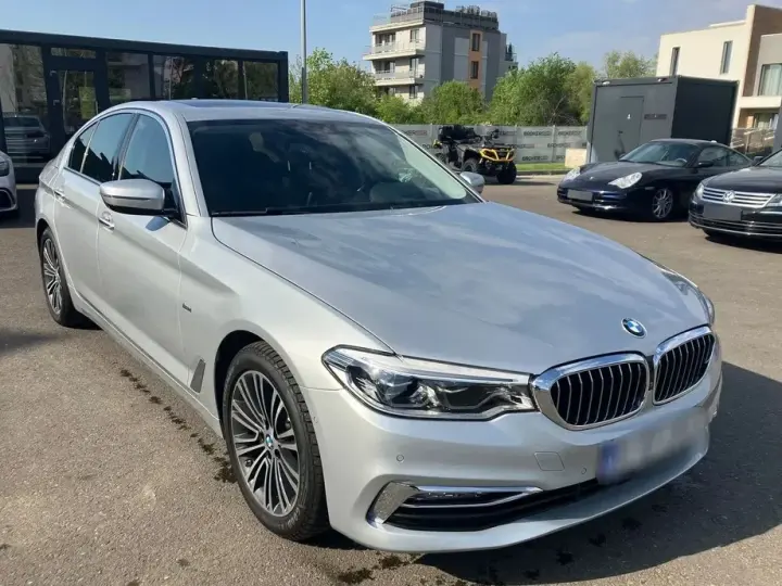 BMW Seria 5 G30/G31 520d AT