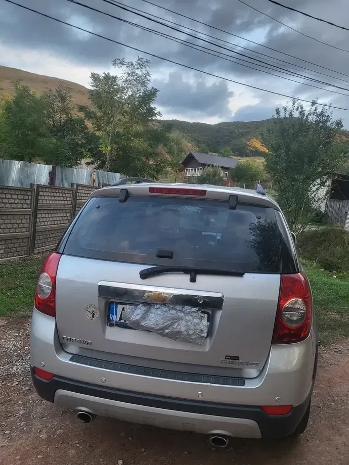 Chevrolet Captiva I 2.0 FWD 7 loc. LT — imagine 2