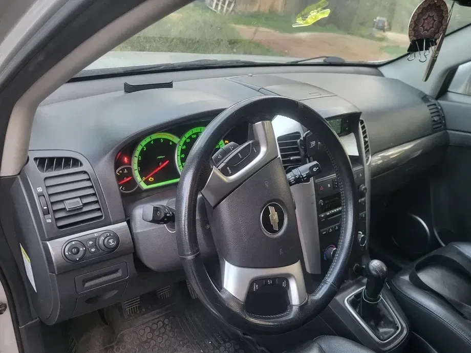 Chevrolet Captiva I 2.0 FWD 7 loc. LT — imagine 6