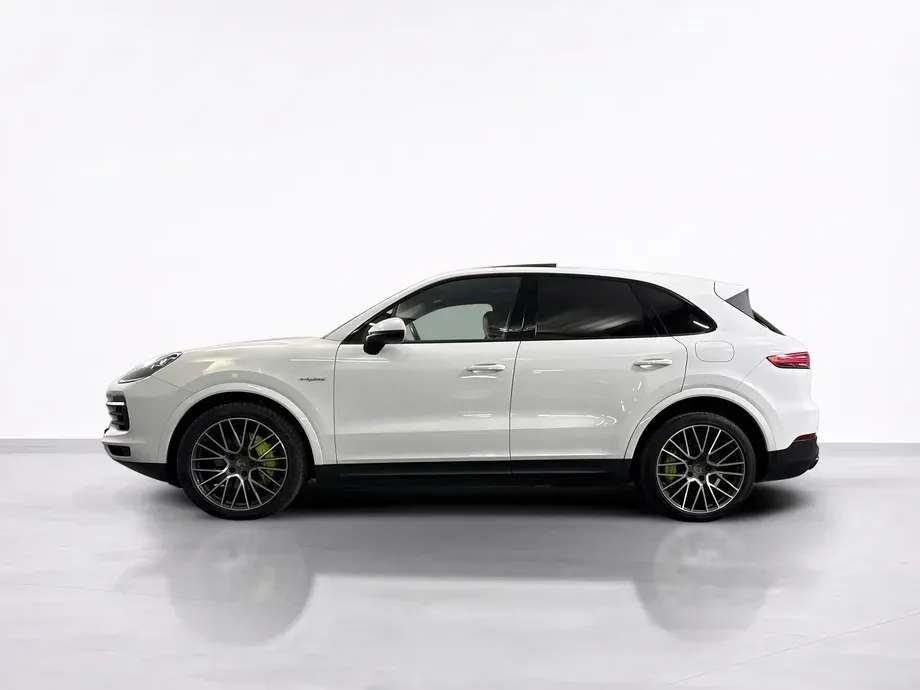 Porsche Cayenne — imagine 2