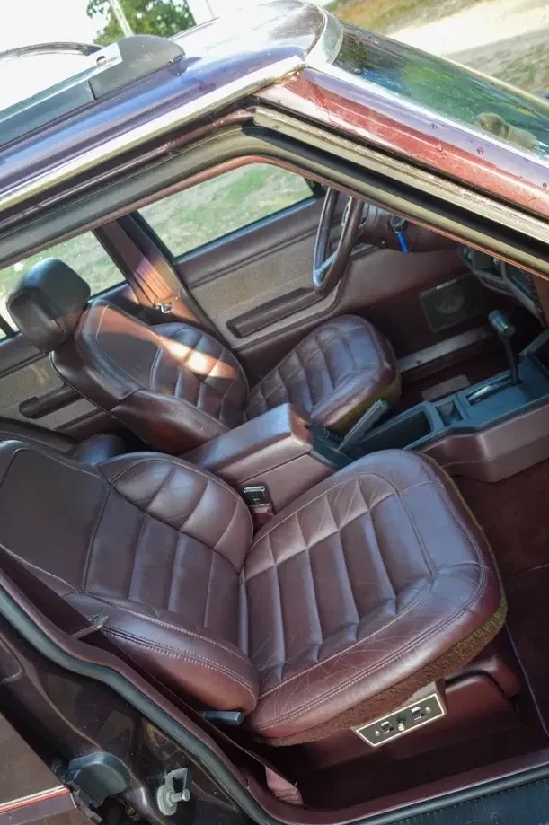 Jeep Cherokee — imagine 3