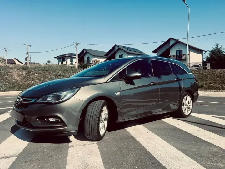 Opel Astra K 1.6 D Automatik Innovation