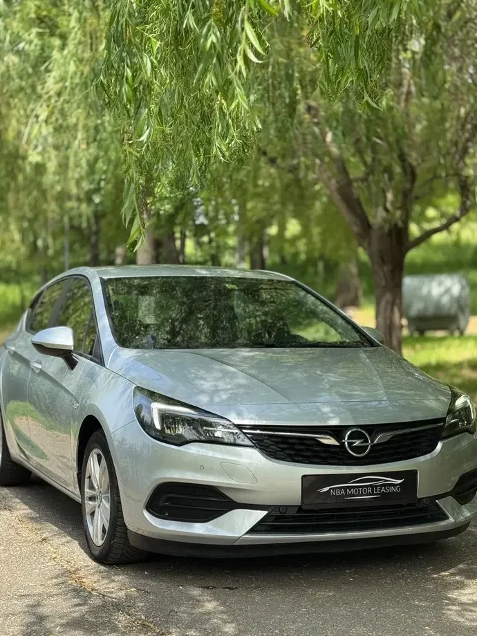 Opel Astra L 1.2 Turbo Start/Stop Business Elegance — imagine 3