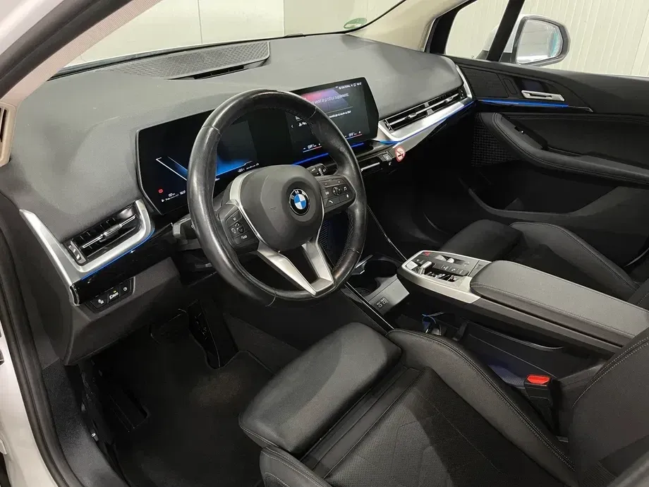 BMW Seria 2 218i AT Luxury Line — imagine 5