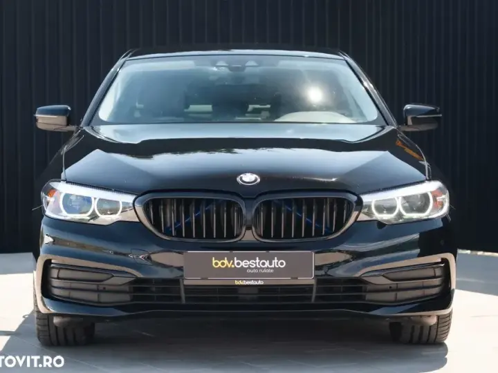 BMW Seria 5 G30/G31 [2017 - Prezent] 520d xDrive AT