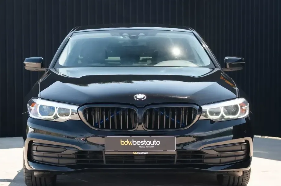 BMW Seria 5 G30/G31 [2017 - Prezent] 520d xDrive AT — imagine 3