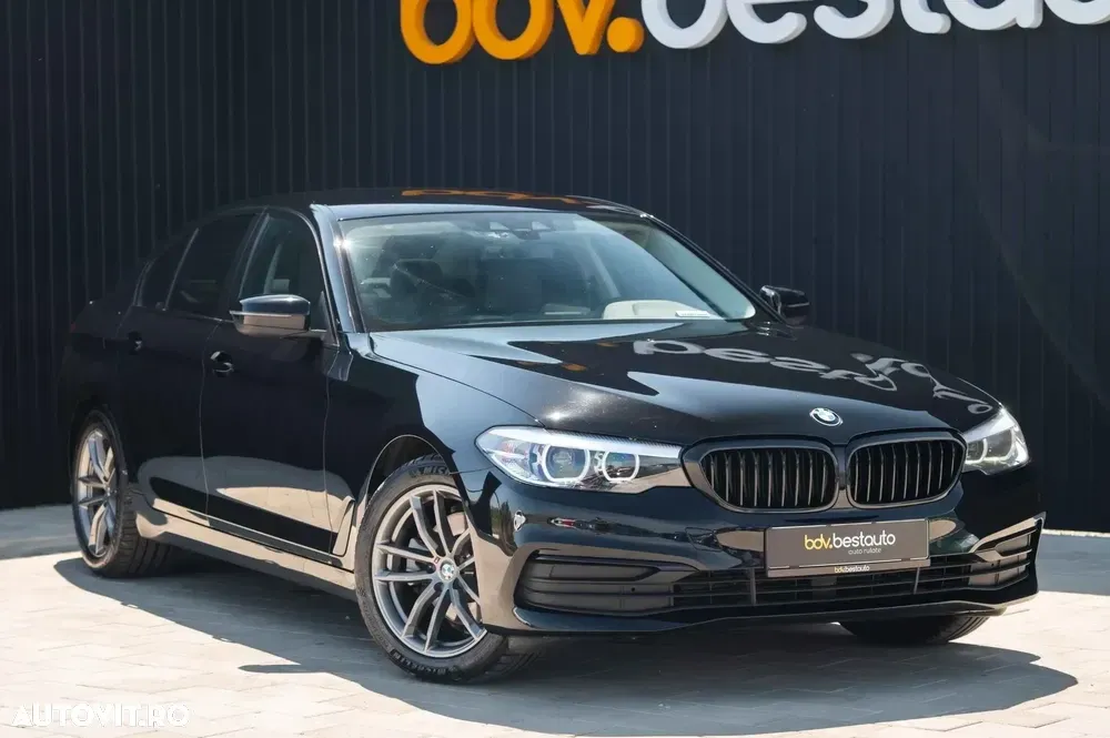 BMW Seria 5 G30/G31 [2017 - Prezent] 520d xDrive AT — imagine 4