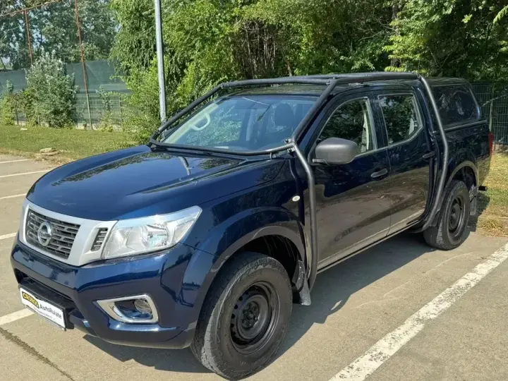 Nissan Navara III