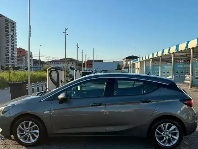 Opel Astra K 1.4 Turbo Start/Stop CVT Edition