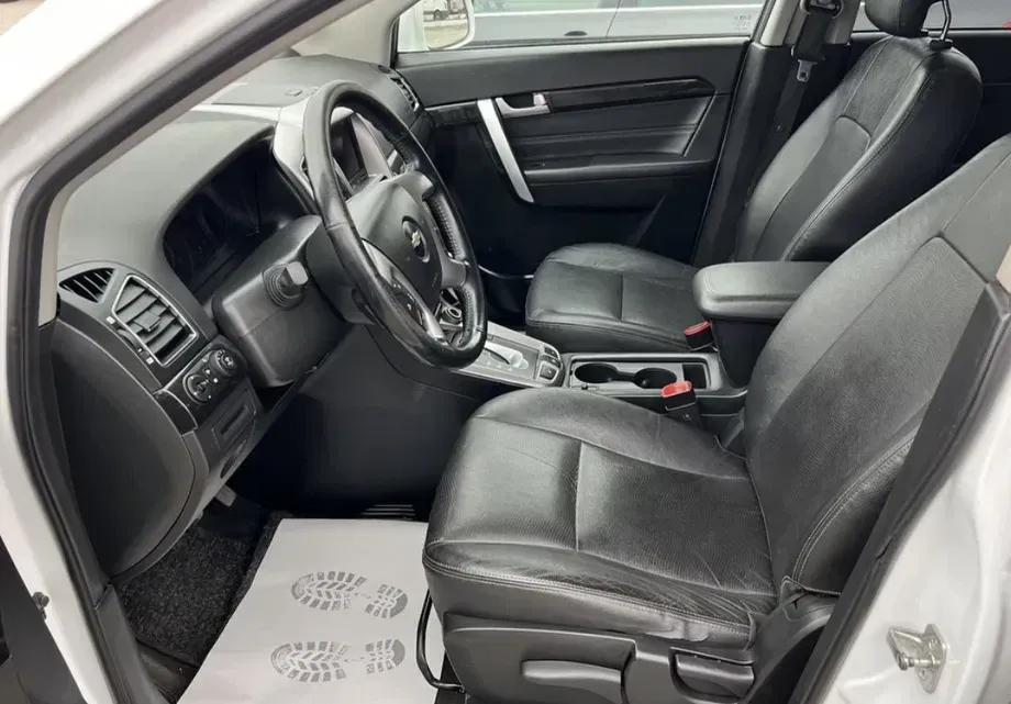 Chevrolet Captiva 2.2D AWD 7 locuri LT Aut. 7 locuri — imagine 6