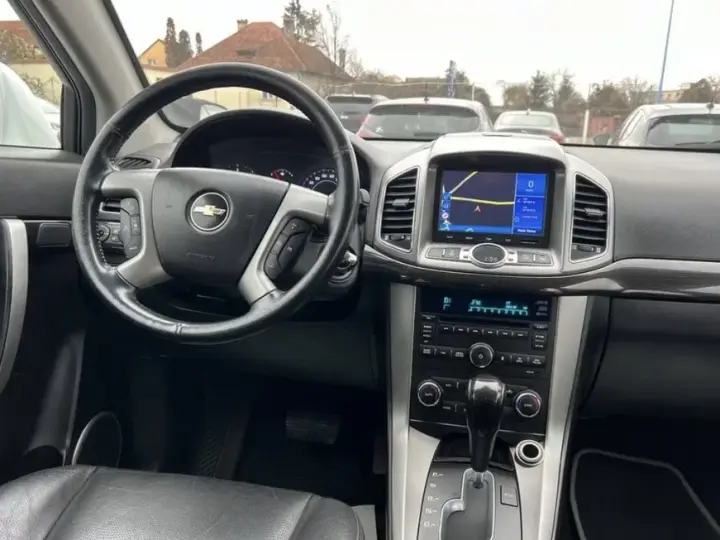 Chevrolet Captiva 2.2D AWD 7 locuri LT Aut. 7 locuri