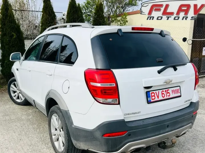 Chevrolet Captiva 2.2D AWD 7 locuri LT Aut. 7 locuri