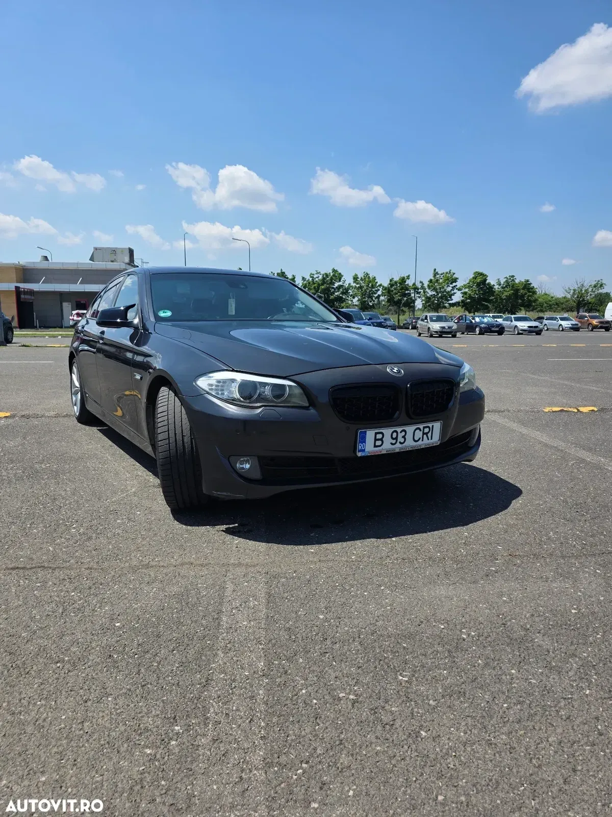 BMW Seria 5 F10/F11/F07 [2010 - 2017] 520d — imagine 6
