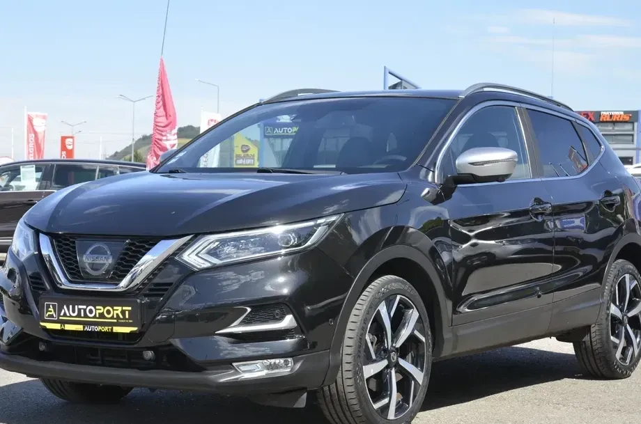 Nissan Qashqai 1.6 DCI Xtronic TEKNA+ — imagine 2