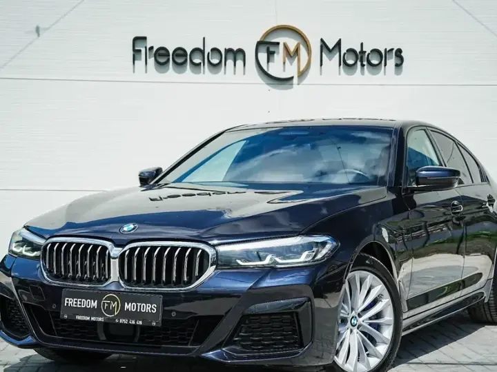 BMW Seria 5 G30/G31 545e xDrive Aut. M Sport Edition