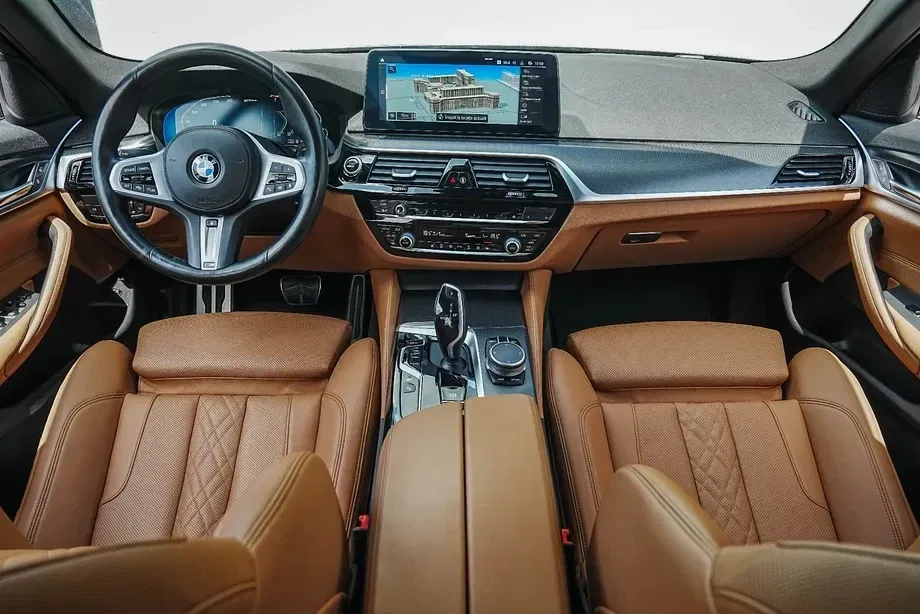 BMW Seria 5 G30/G31 545e xDrive Aut. M Sport Edition — imagine 3