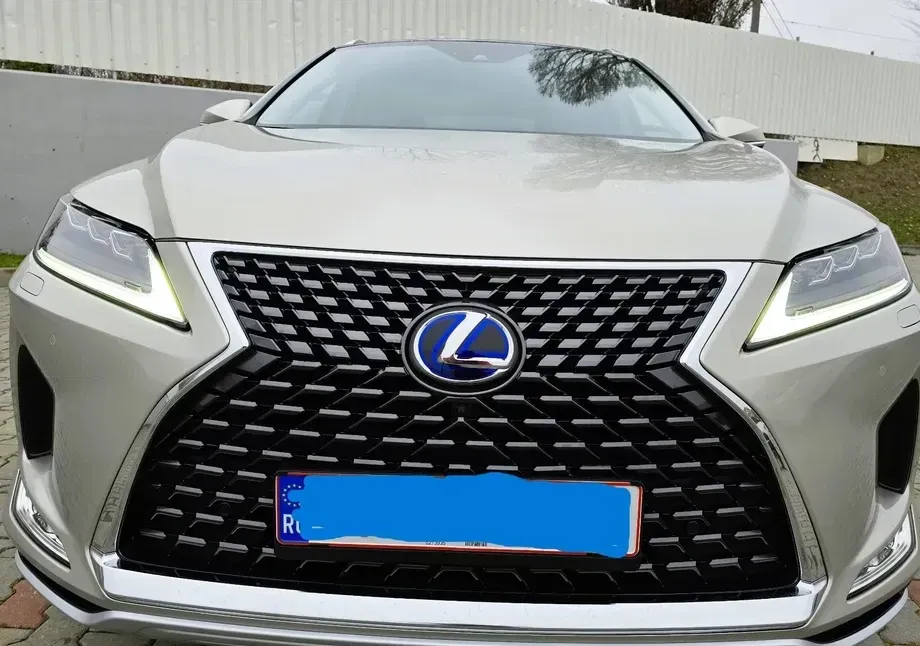 Lexus RX IV 450h Luxury Line — imagine 2