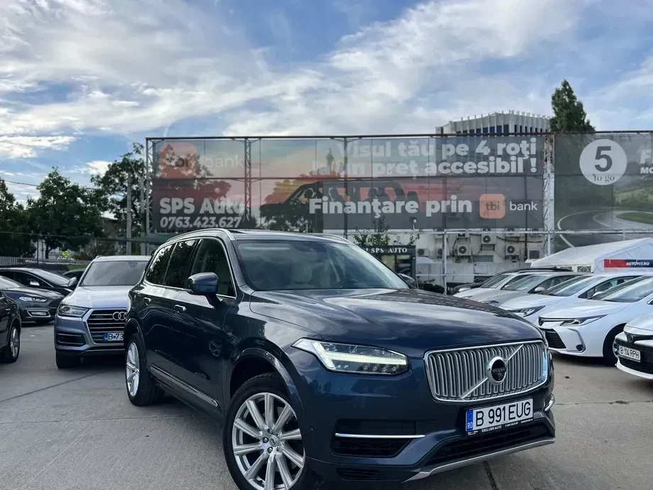 Volvo XC 90 T6 AWD Momentum — imagine 2