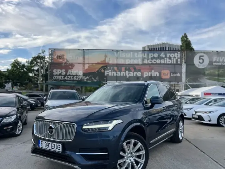 Volvo XC 90 T6 AWD Momentum