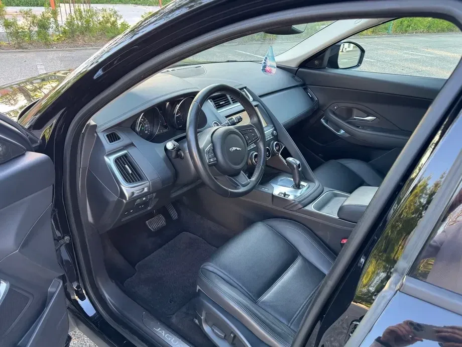 Jaguar E-Pace D150 AWD Aut. S — imagine 6