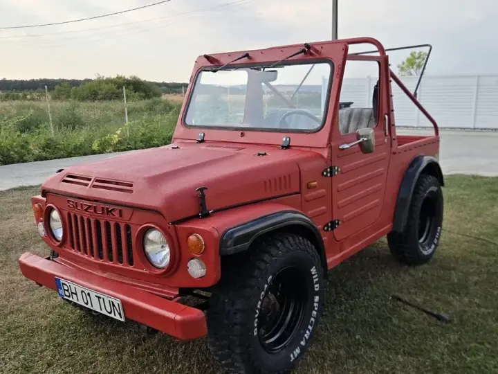 Suzuki LJ