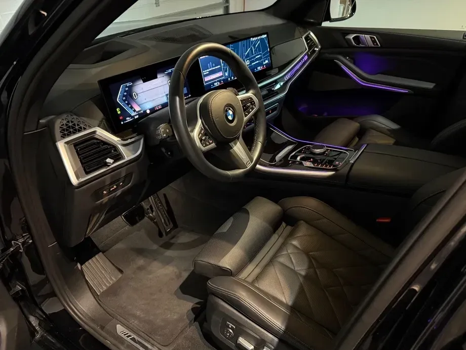 BMW X5 xDrive30d — imagine 5
