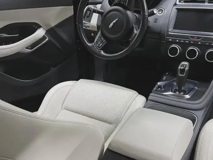 Jaguar E-Pace D150 AWD Base