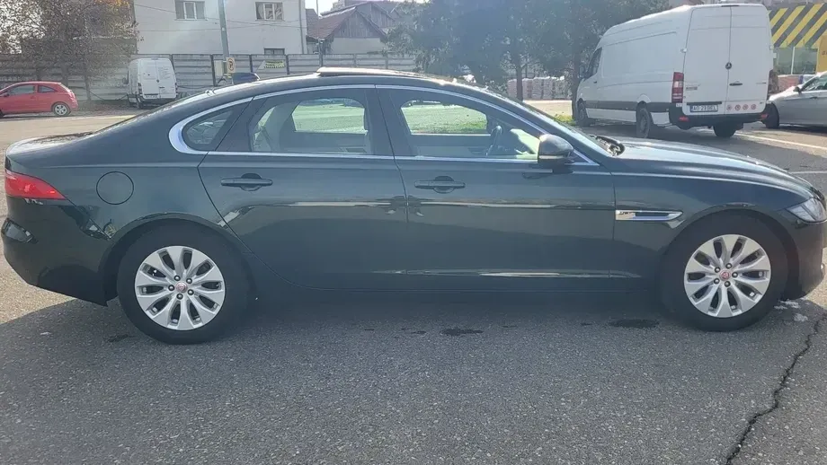 Jaguar XF — imagine 6