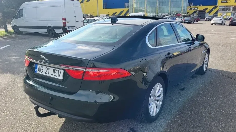 Jaguar XF — imagine 5