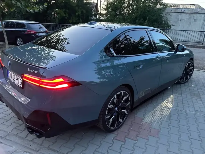 BMW Seria 5 G60/G61