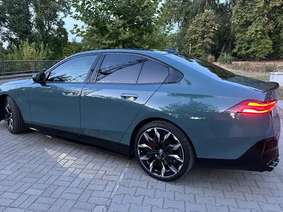 BMW Seria 5 G60/G61 — imagine 4