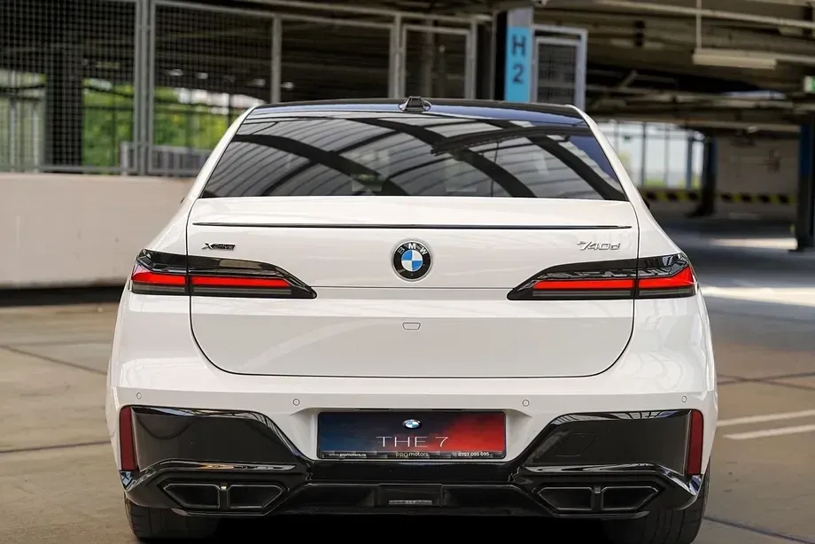 BMW Seria 7 — imagine 3