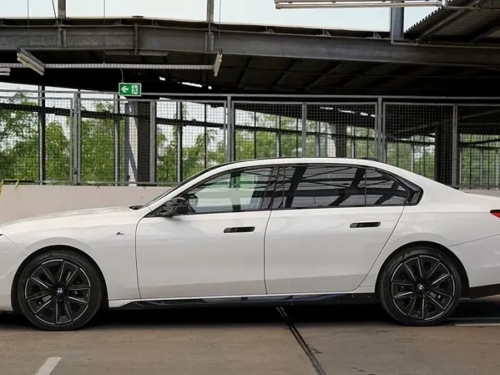 BMW Seria 7