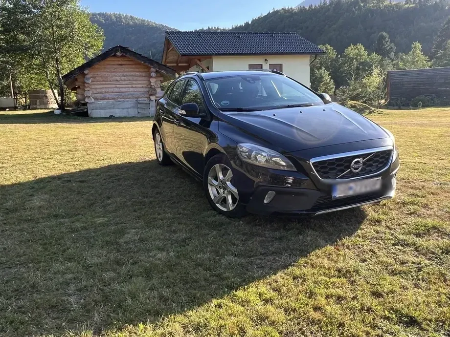 Volvo V40 II — imagine 2