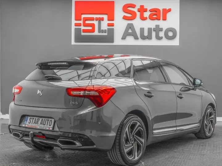 DS Automobiles DS 5 4X4 Sport Chic
