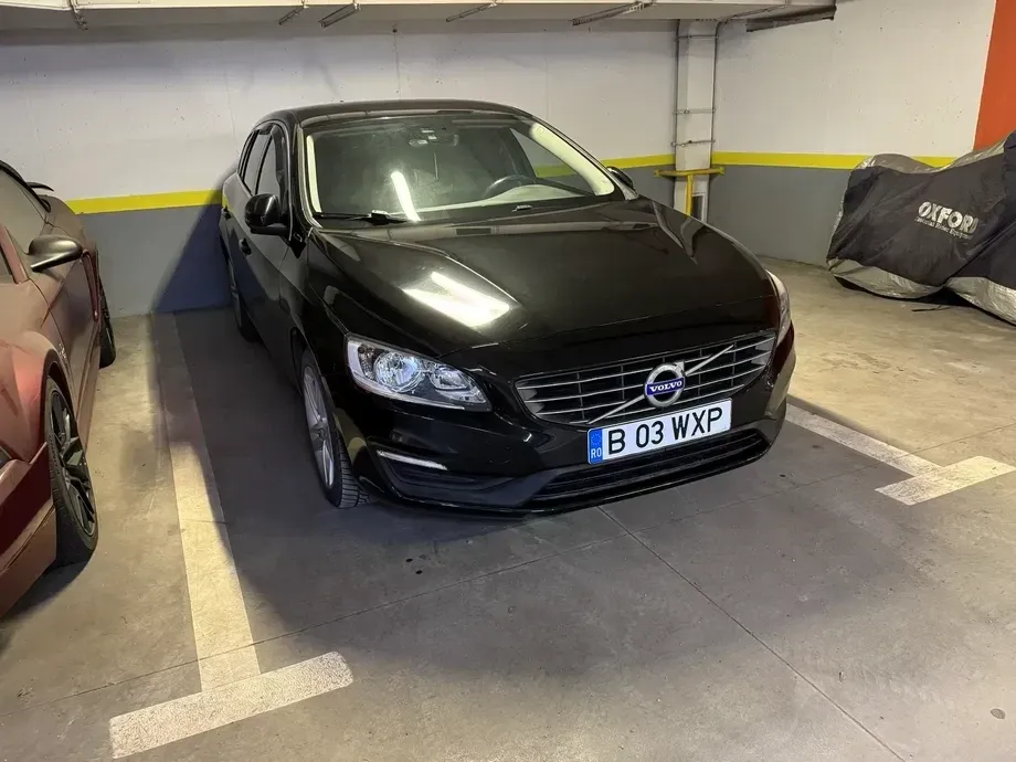 Volvo V60 I D6 Twin Engine Geartronic Momentum — imagine 2