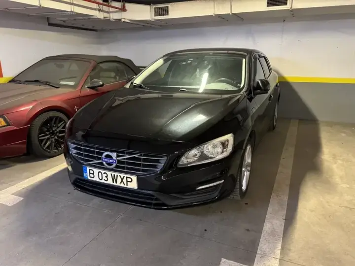 Volvo V60 I D6 Twin Engine Geartronic Momentum