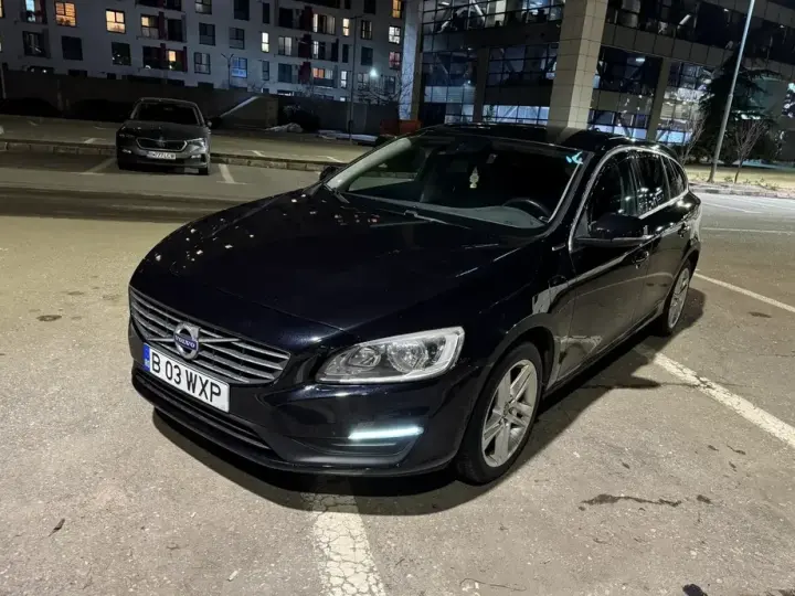 Volvo V60 I D6 Twin Engine Geartronic Momentum