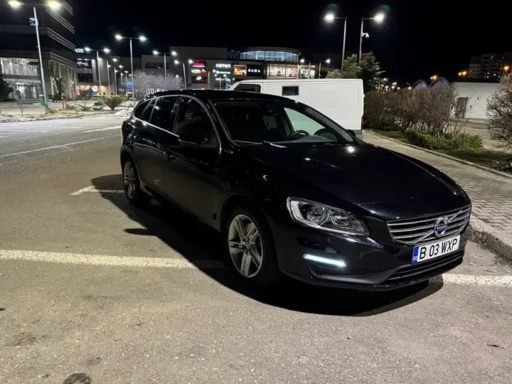 Volvo V60 I D6 Twin Engine Geartronic Momentum