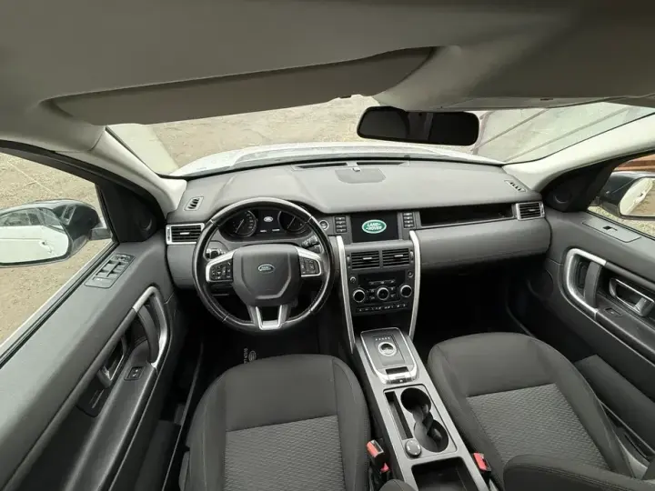 Land Rover Discovery Sport 2.0 l TD4 HSE Aut.